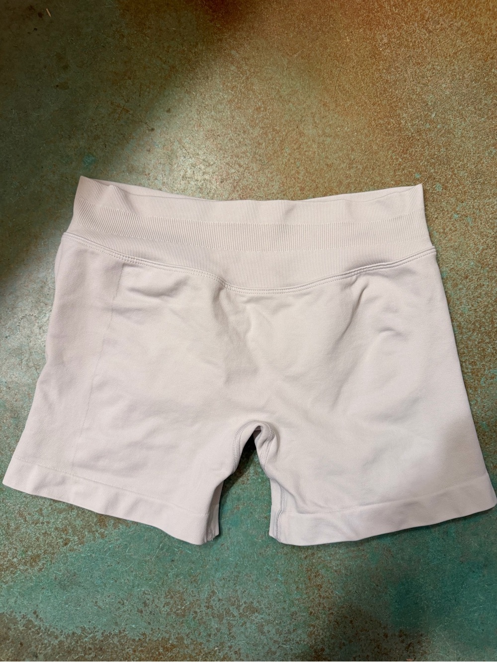 Women’s Light grey tan High-Waist Performance Shorts